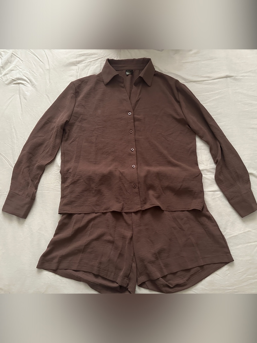 1x Brown 2 Pc Set